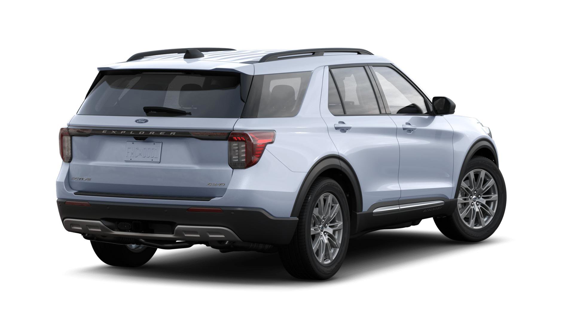 2025 Ford Explorer photo 3