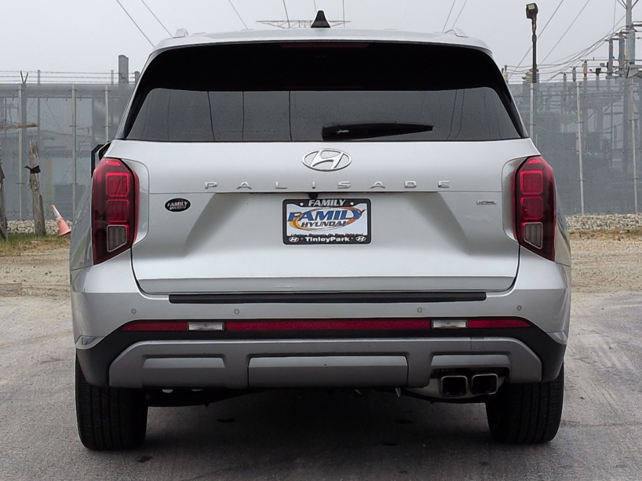 2023 Hyundai Palisade Limited photo 3