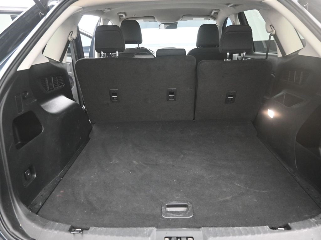 2023 Ford Edge SE photo 23