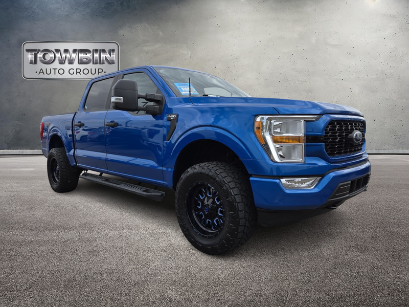 2021 Ford F-150 XLT photo 2