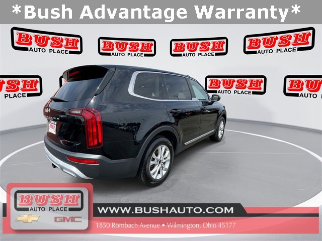2022 Kia Telluride LX photo 3