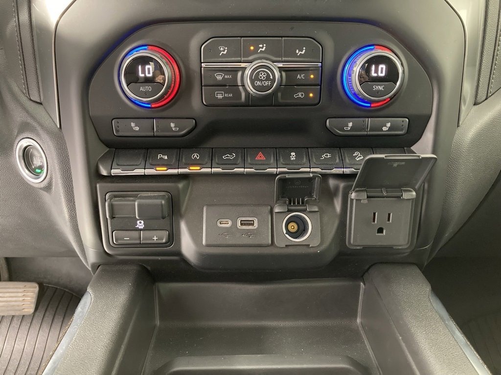 2020 Chevrolet Silverado 1500 RST photo 8