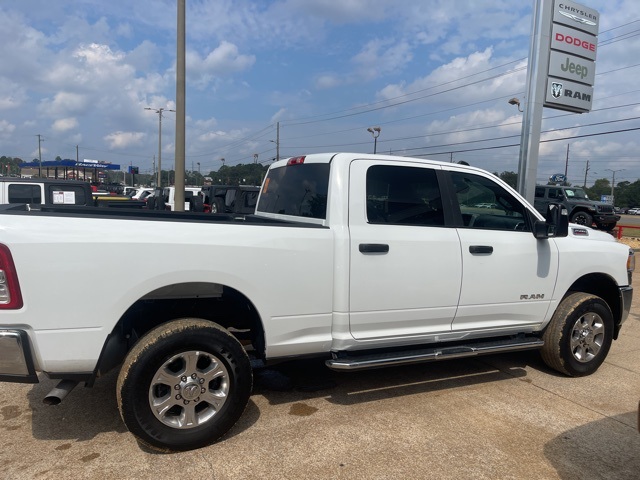 2024 Ram 2500 Big Horn photo 3