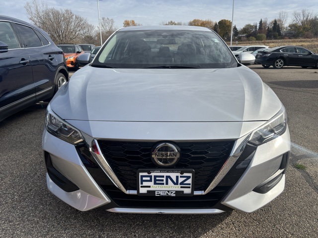 Used 2020 Nissan Sentra SV with VIN 3N1AB8CV6LY209194 for sale in Rochester, Minnesota
