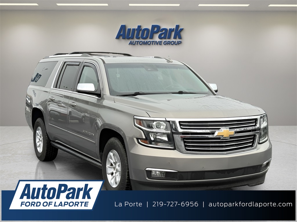 2018 Chevrolet Suburban Premier's photo