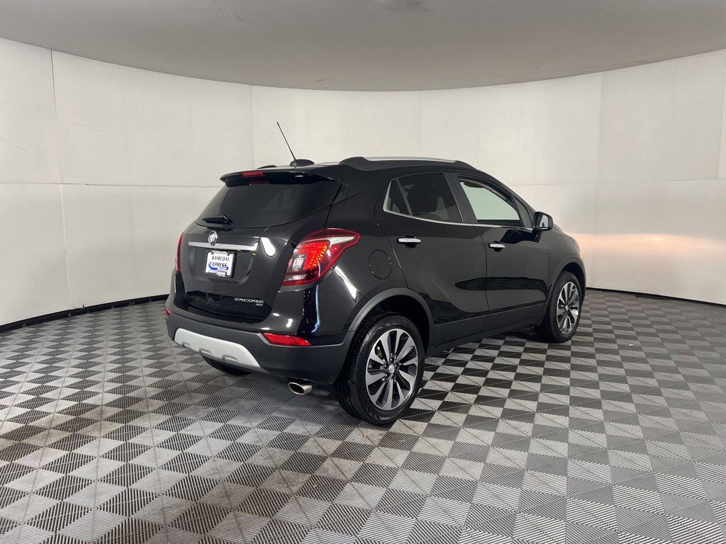 2022 Buick Encore Preferred photo 2