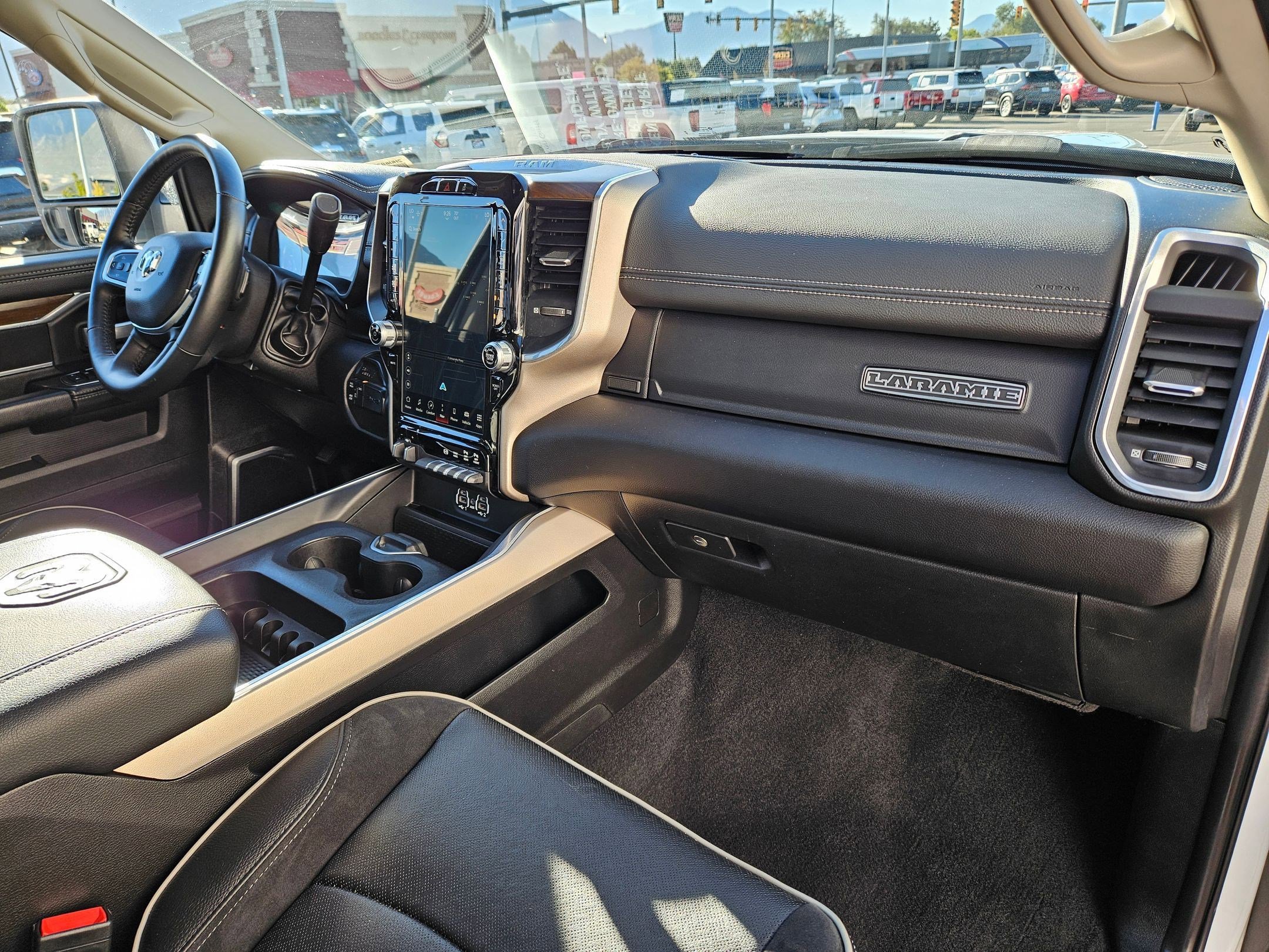 2024 Ram 2500 Laramie photo 31