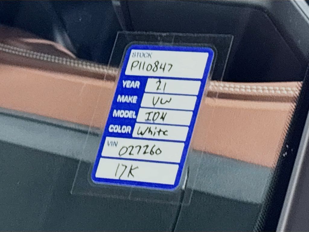 2021 Volkswagen ID.4 Pro S photo 25