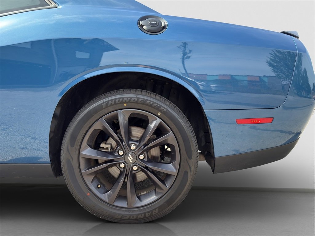 2021 Dodge Challenger SXT photo 13