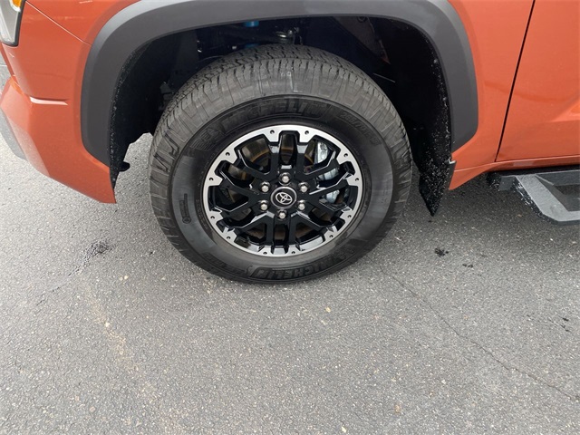 2025 Toyota Tundra SR5 photo 2