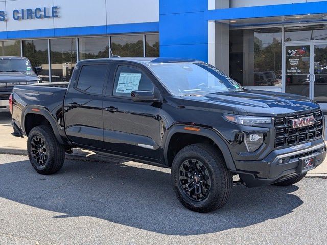 2026 GMC Canyon Elevation's photo