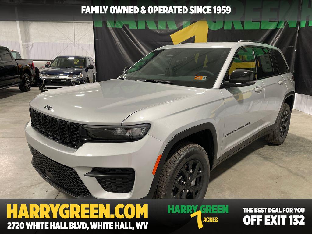 2025 Jeep Grand Cherokee Altitude's photo