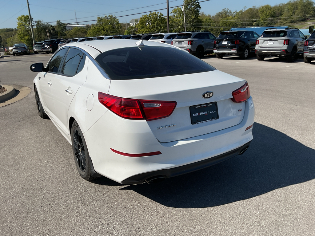 2015 Kia Optima LX photo 3