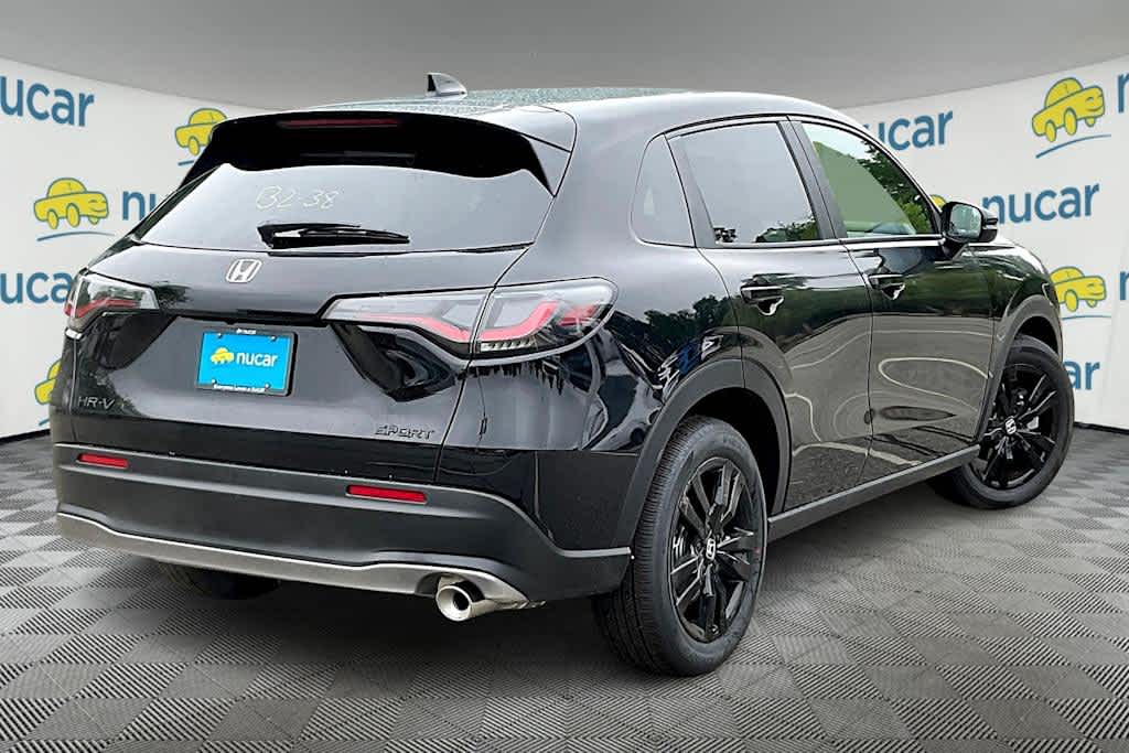 2026 Honda HR-V Sport photo 4