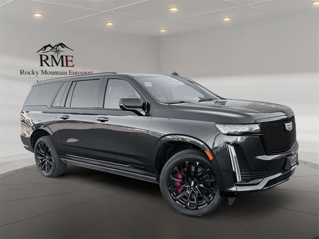 2023 Cadillac Escalade ESV Sport's photo