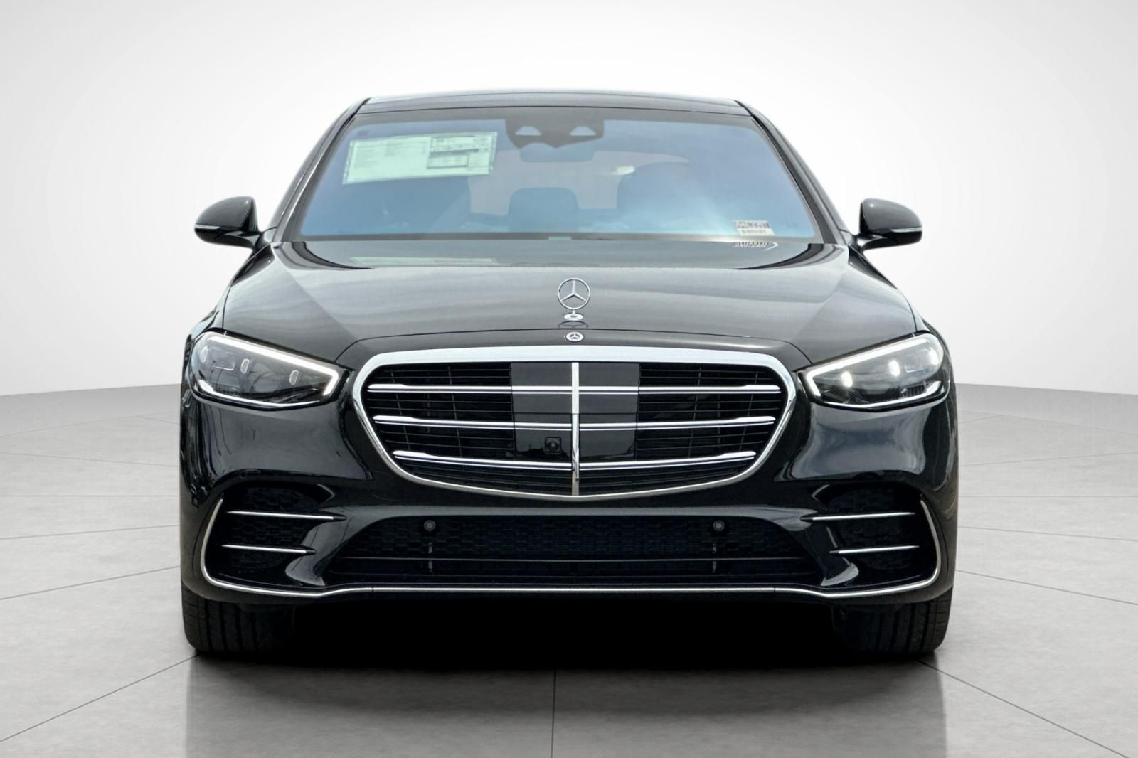 2026 Mercedes Benz S 580 4MATIC photo 4