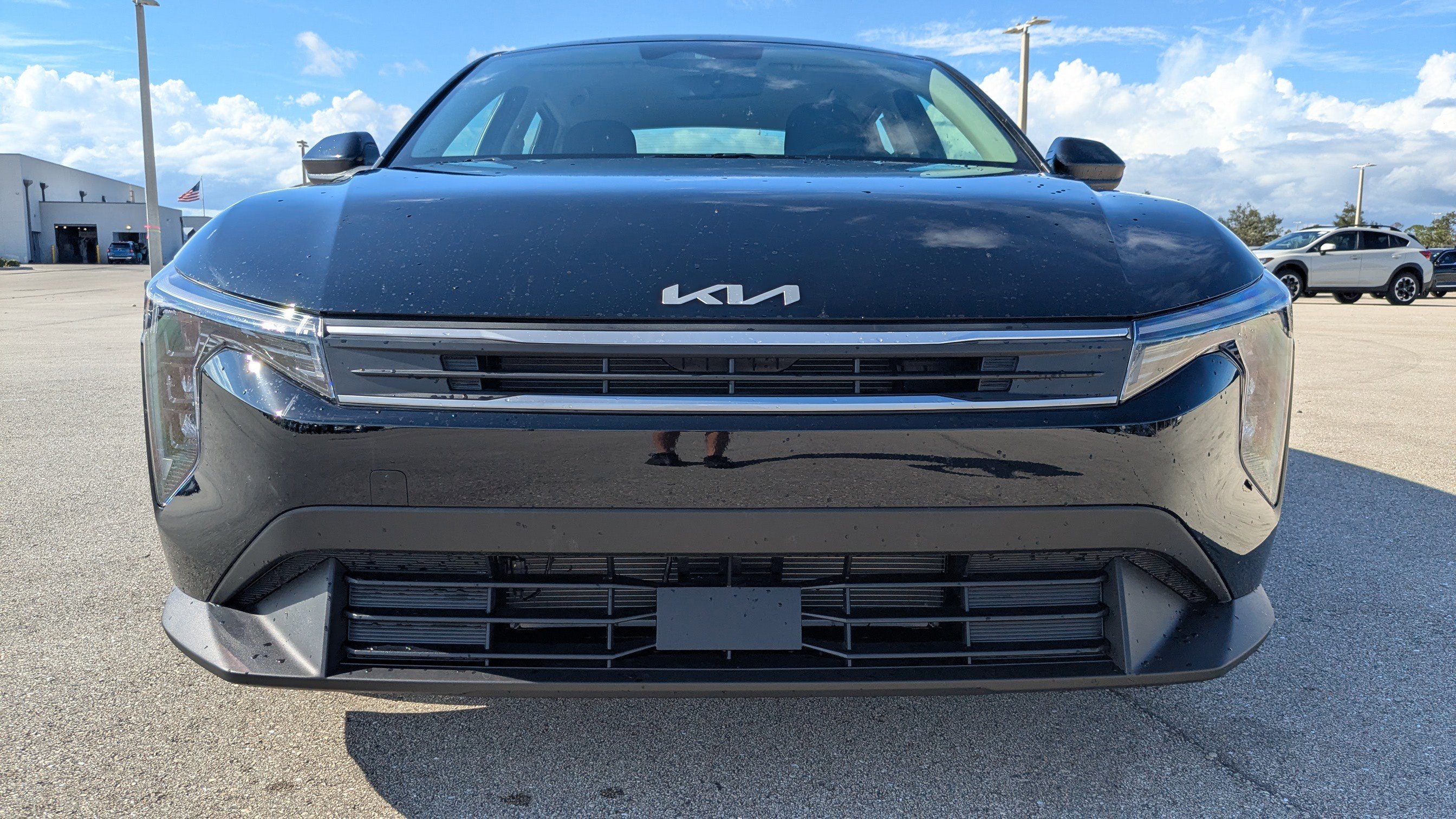 2025 Kia K4 LX photo 3