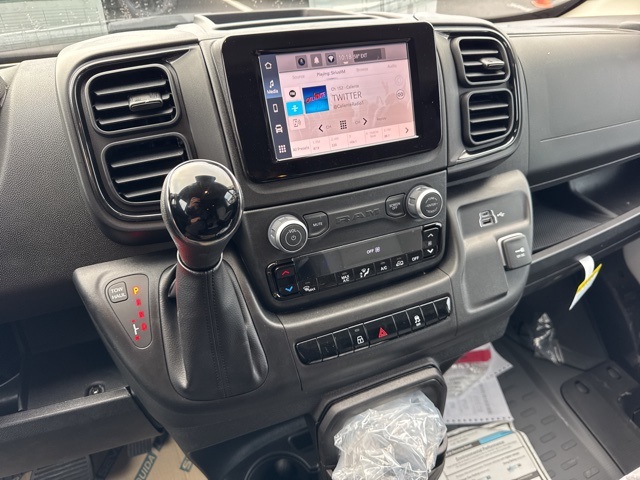 2025 Ram ProMaster 2500 photo 9
