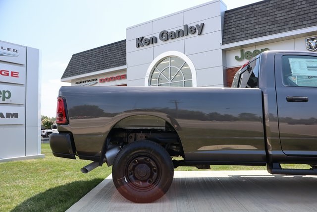 2026 Ram 2500 Tradesman photo 34
