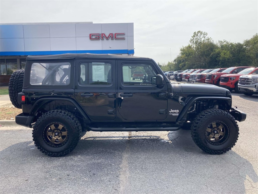 Used 2018 Jeep All-New Wrangler Unlimited Sport with VIN 1C4HJXDG4JW152863 for sale in Fayetteville, TN