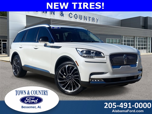 2022 Lincoln Aviator Reserve's photo