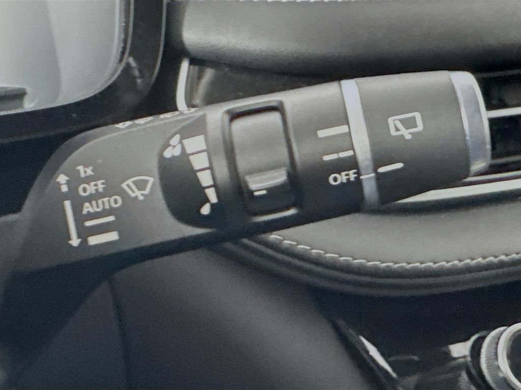 2023 Infiniti QX60 Luxe photo 13