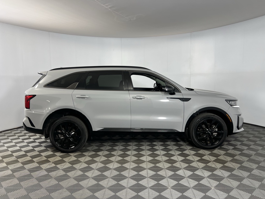 2023 Kia Sorento SX photo 3