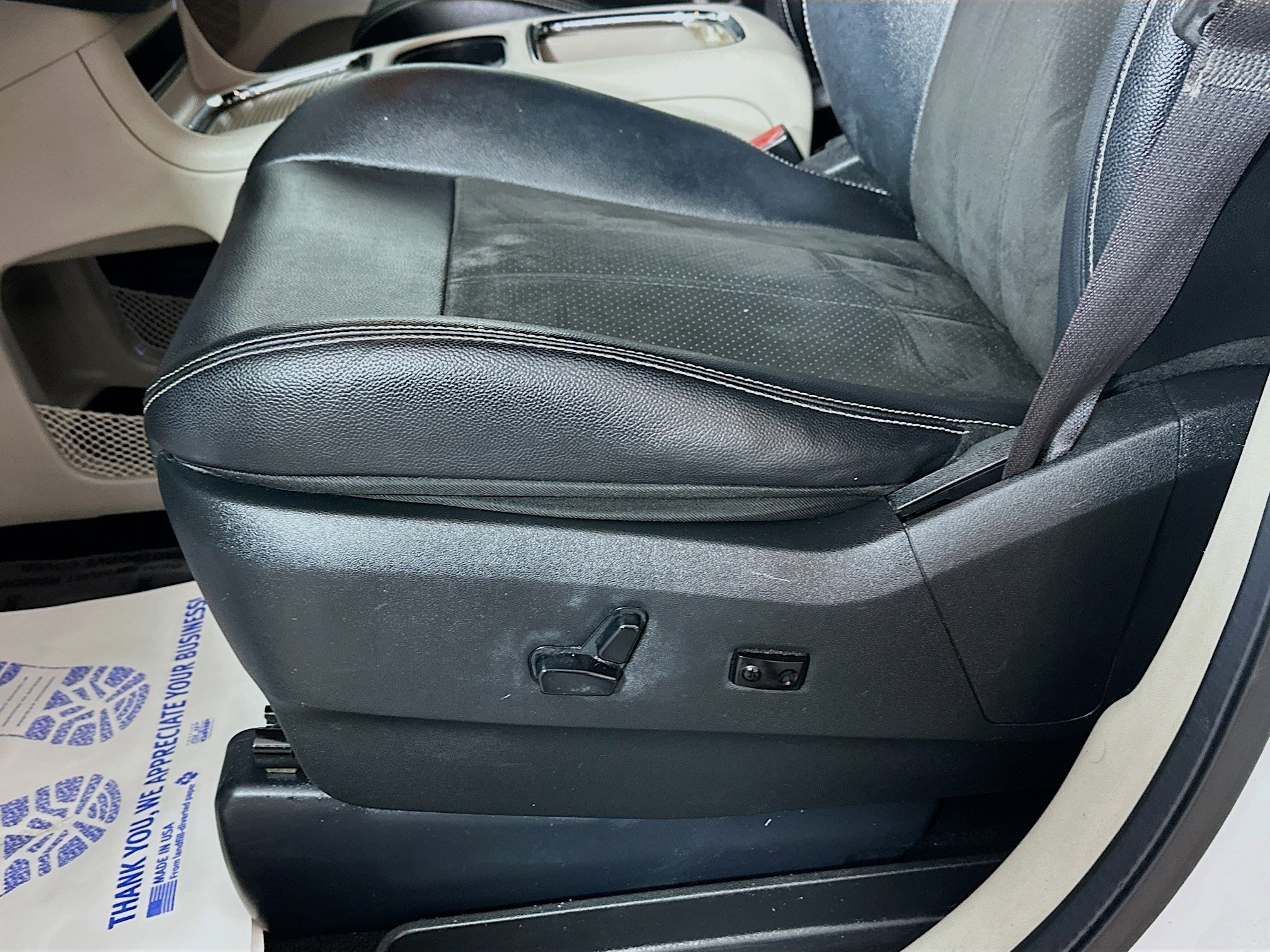 2020 Dodge Grand Caravan SXT photo 18