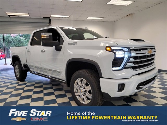 2026 Chevrolet Silverado 2500HD High Country's photo