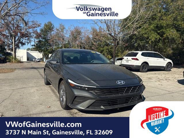 2024 Hyundai Elantra