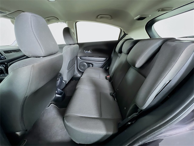 2017 Honda HR-V LX photo 20