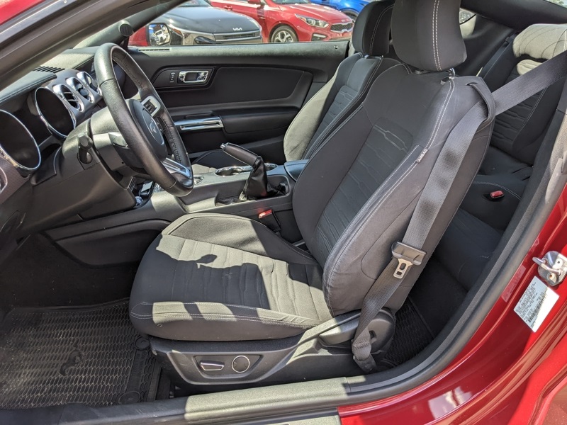 2015 Ford Mustang EcoBoost photo 9