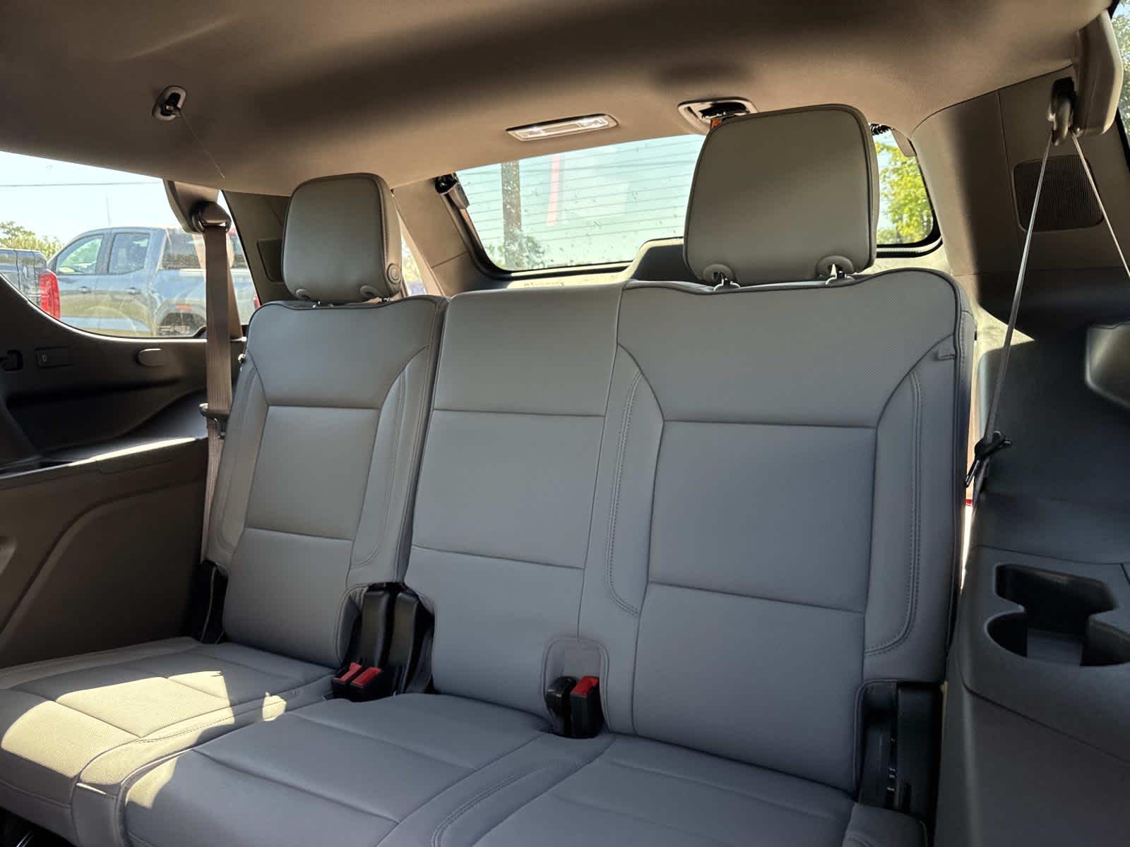 2026 Gmc Yukon photo 8