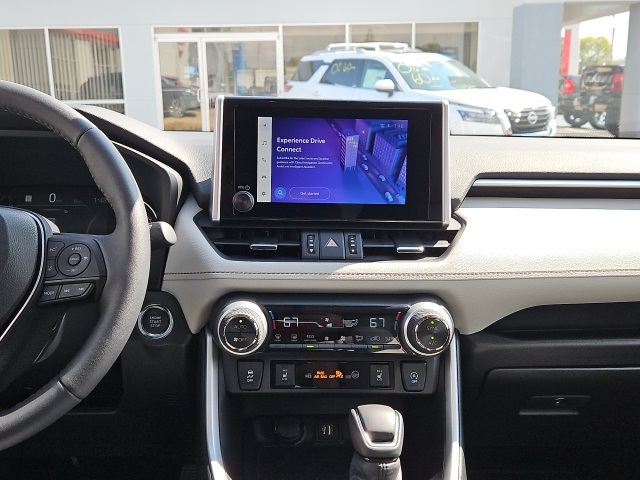 2024 Toyota RAV4 XLE Premium photo 23