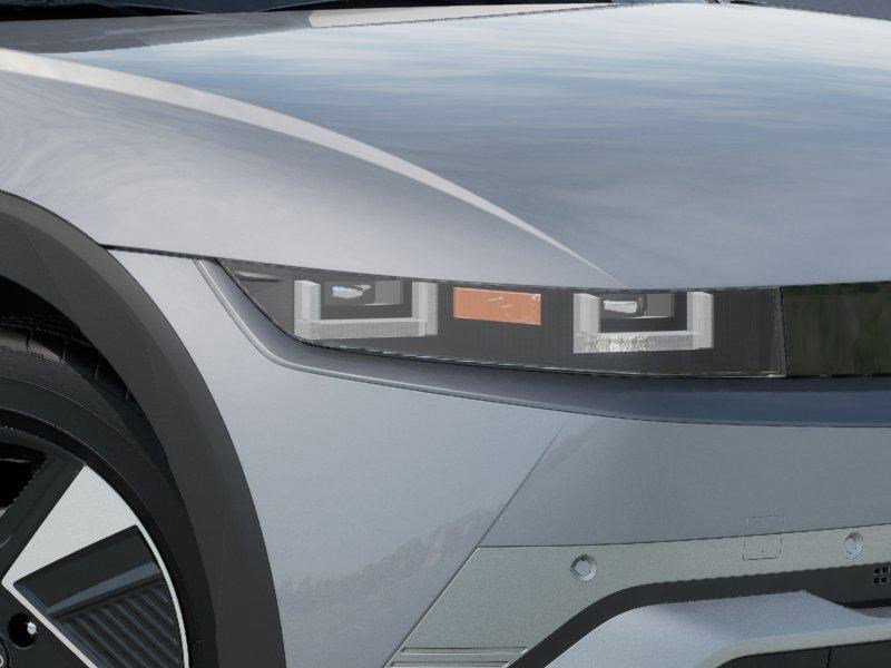 2025 Hyundai Ioniq 5 SEL photo 9