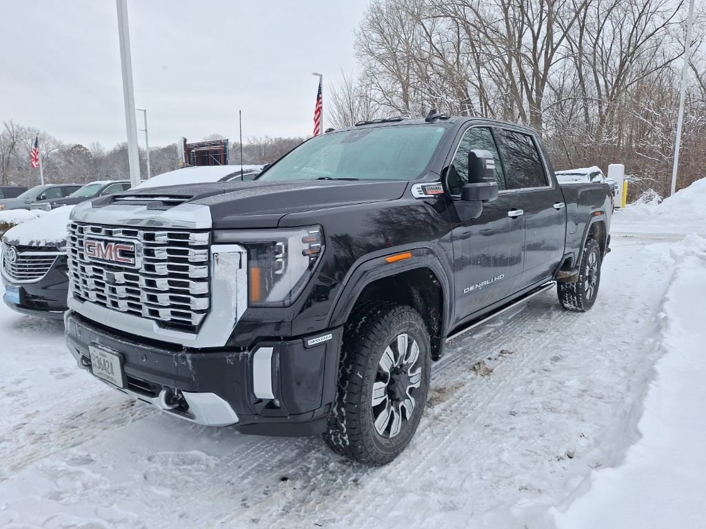 2024 GMC Sierra 3500HD Denali's photo
