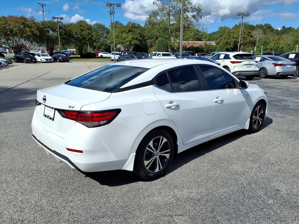 2021 Nissan Sentra SV photo 3