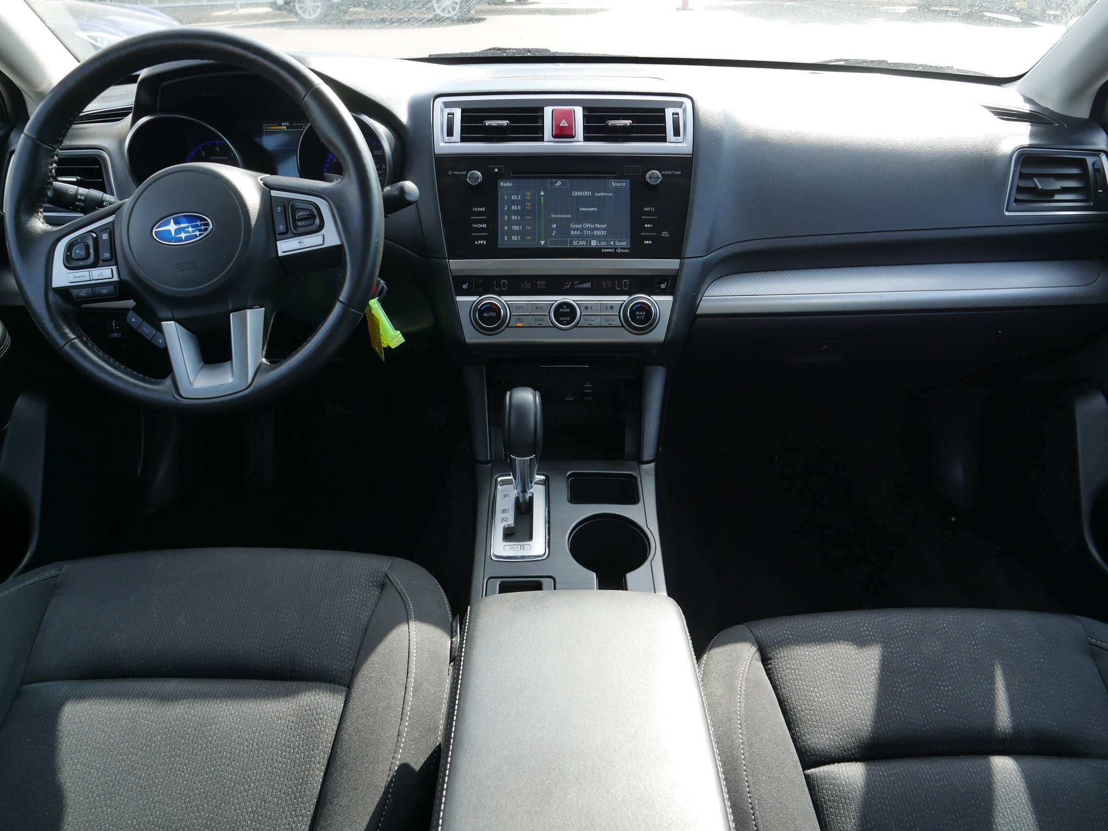 2015 Subaru Legacy 2.5i Premium photo 10