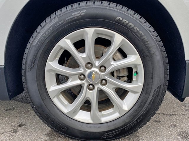 2018 Chevrolet Equinox LT photo 19