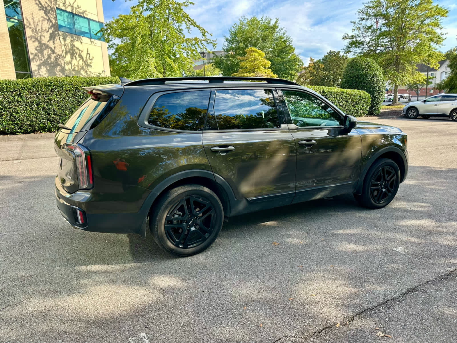 2024 Kia Telluride EX X-Line photo 2