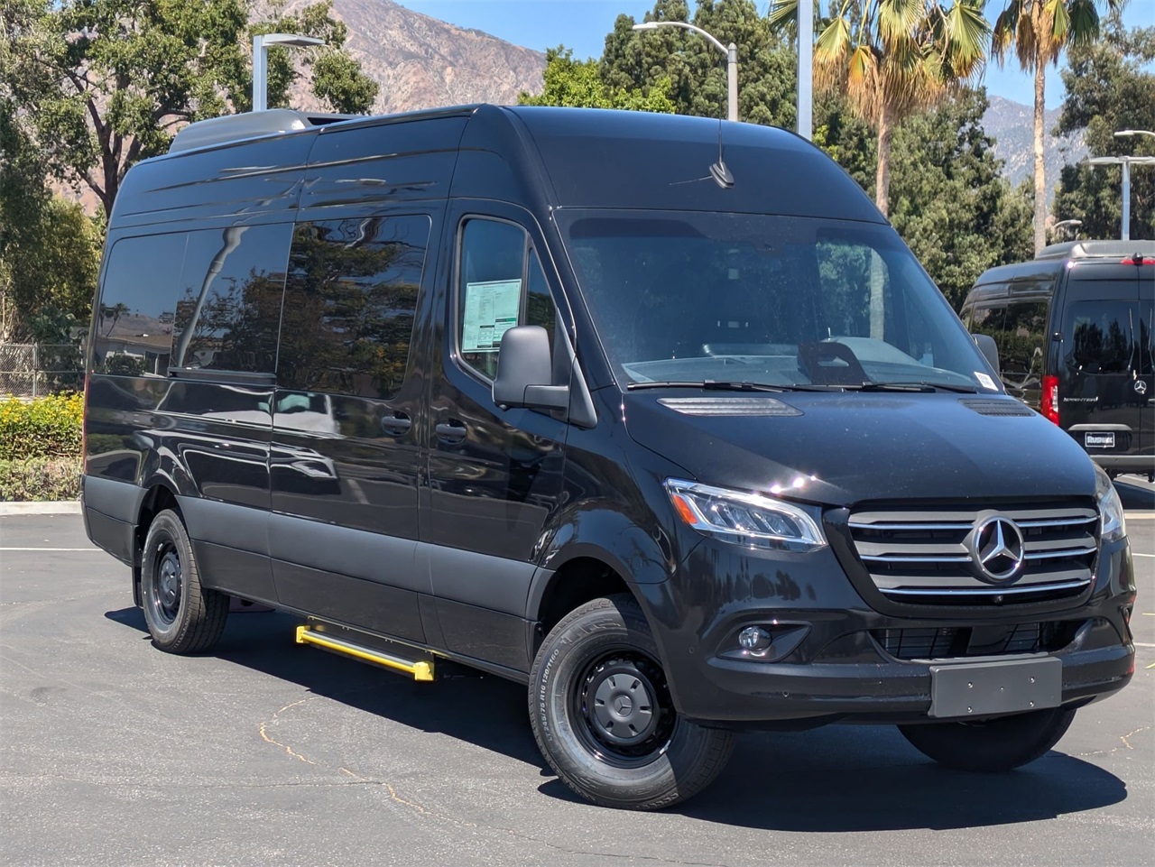 2026 Mercedes-Benz Sprinter Passenger Van Base's photo
