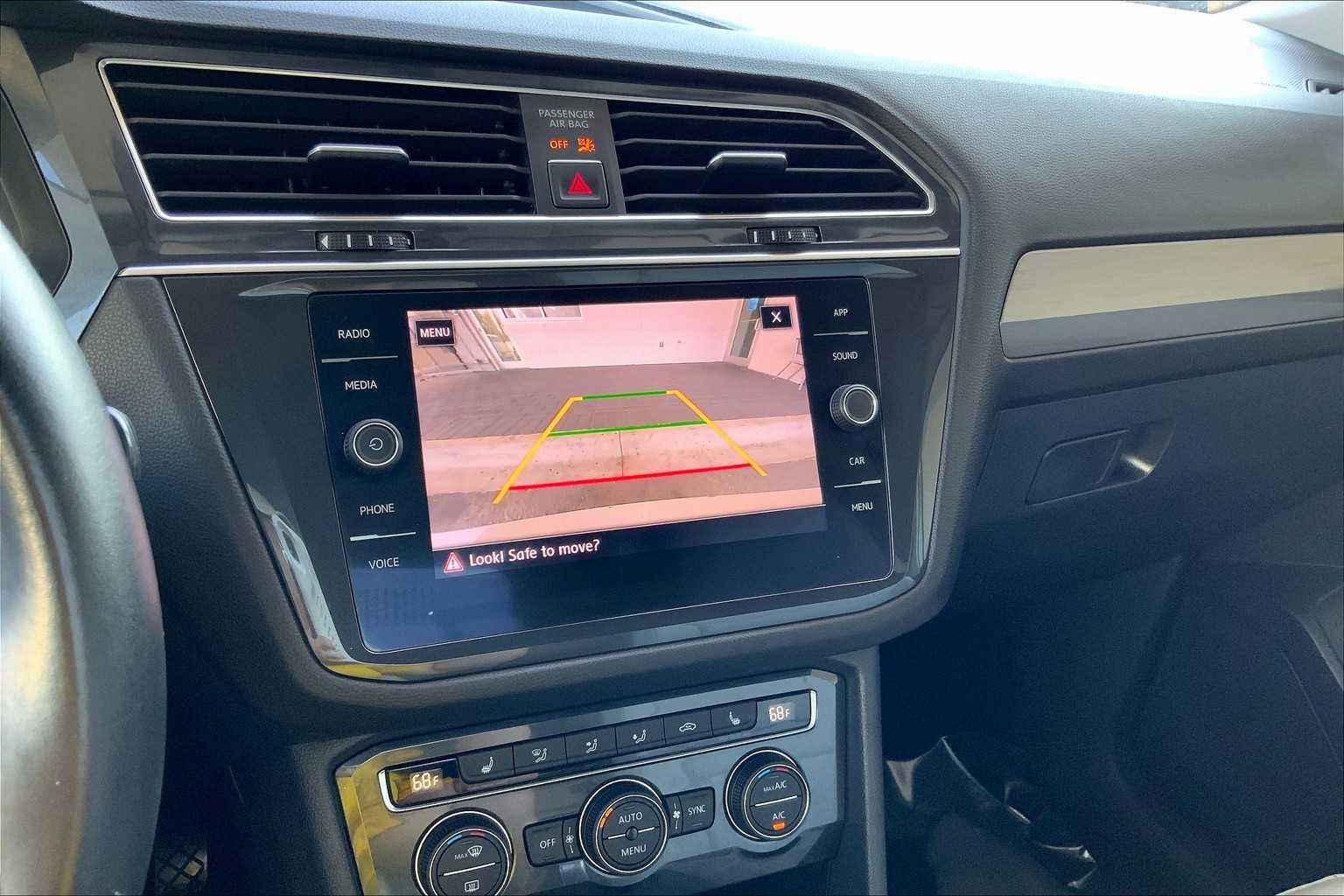 2018 Volkswagen Tiguan SE photo 27