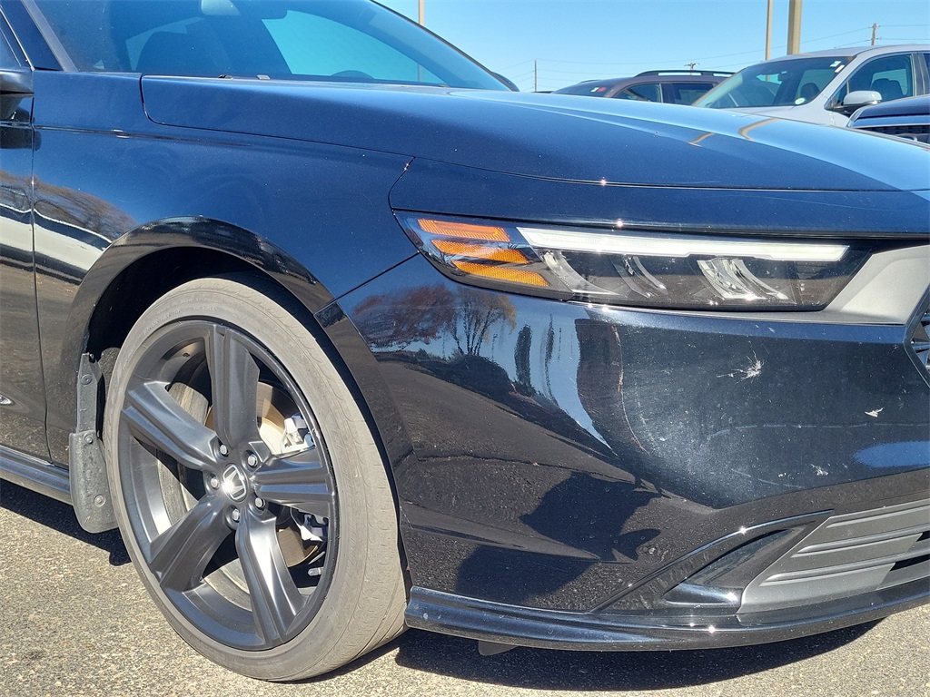 2023 Honda Accord Hybrid Sport-L photo 3