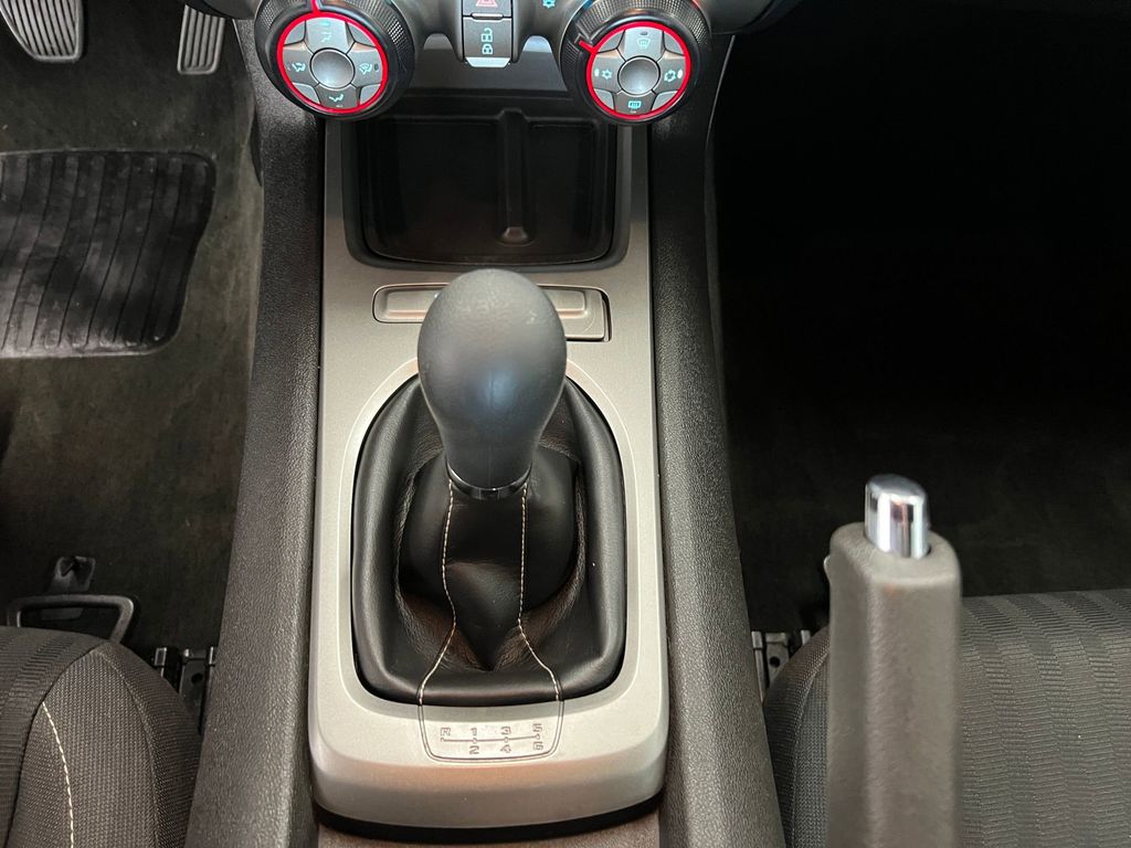 2013 Chevrolet Camaro 1LS photo 13
