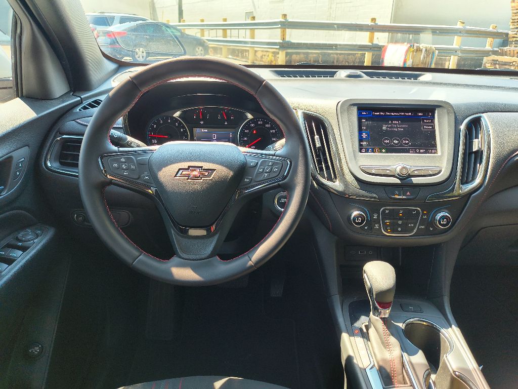 2023 Chevrolet Equinox RS photo 24