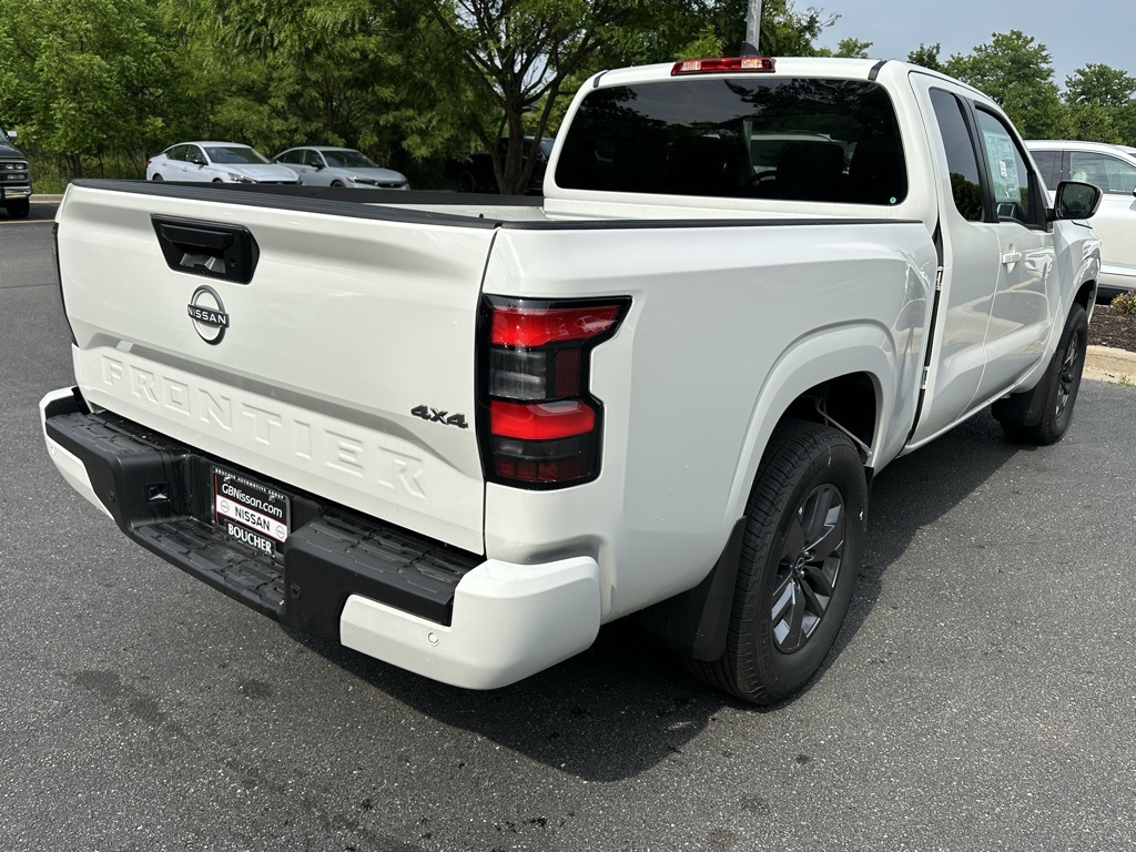 2025 Nissan Frontier King Cab SV photo 4