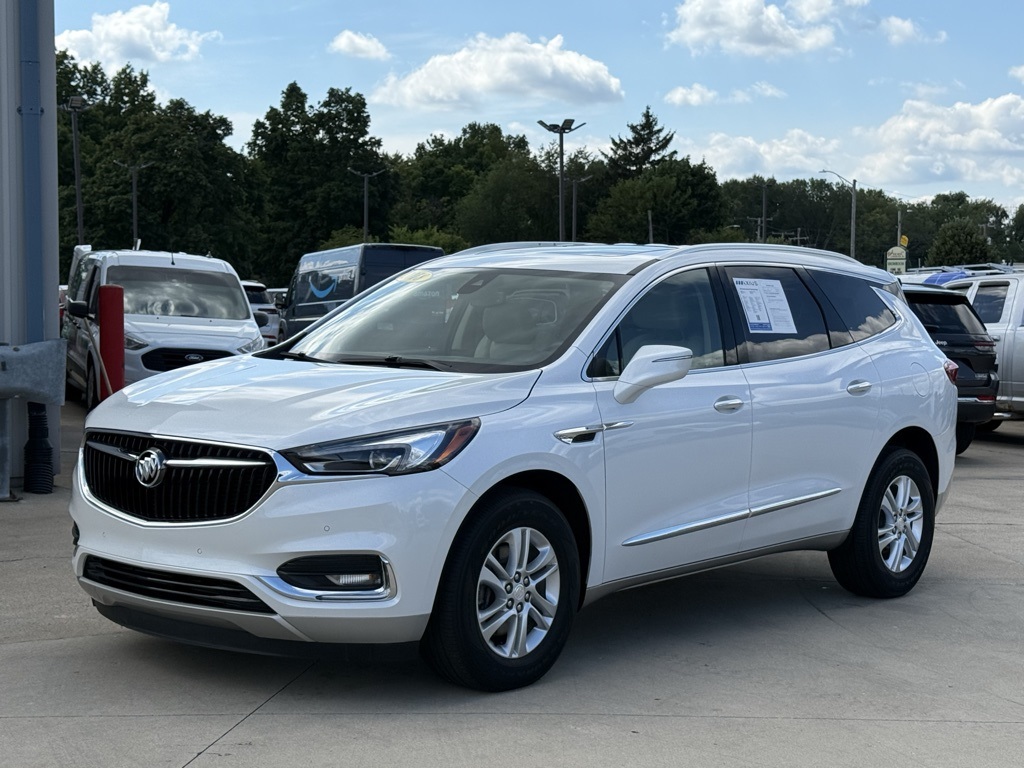 2018 Buick Enclave Premium photo 2