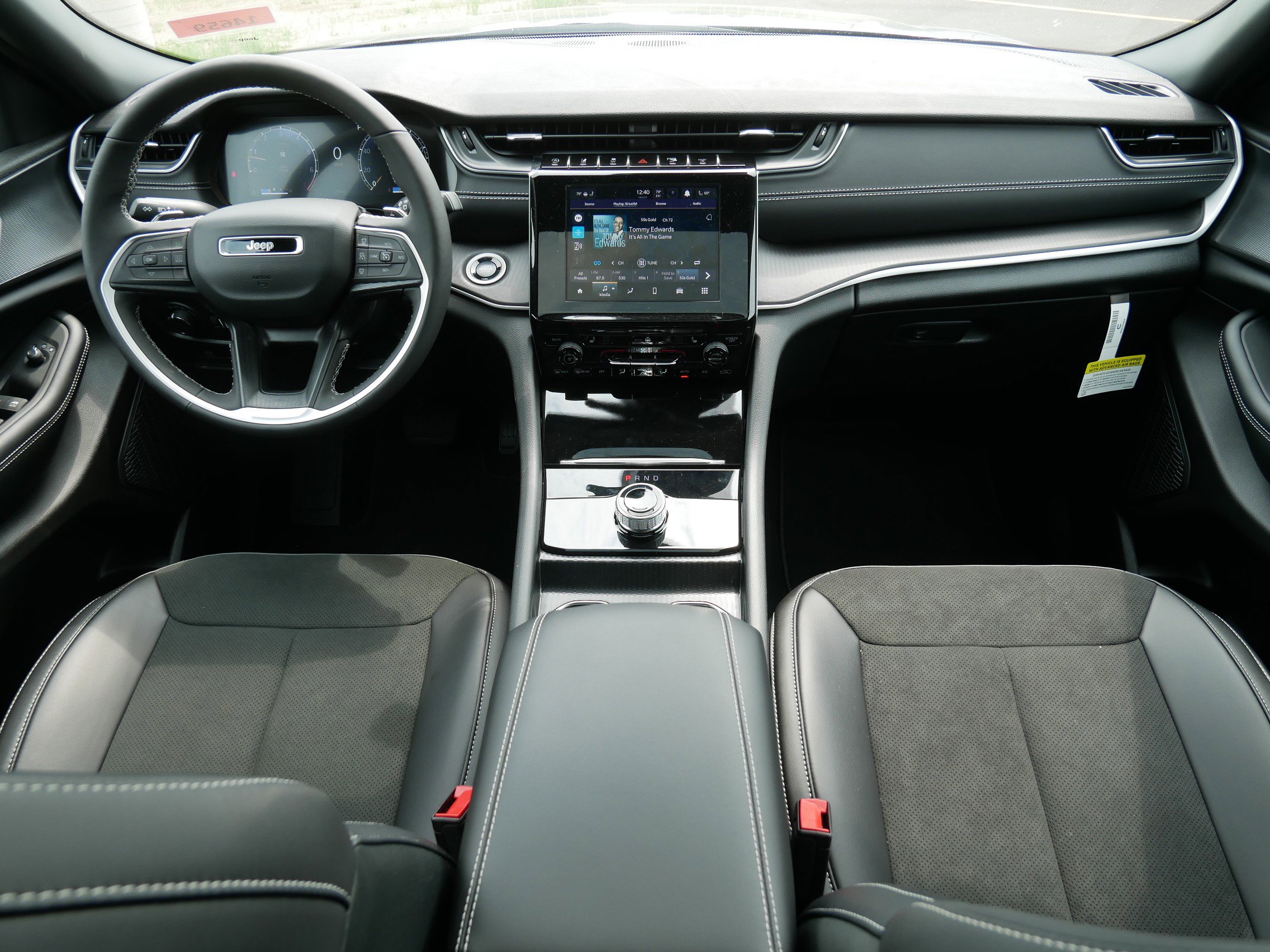 2025 Jeep Grand Cherokee Altitude X photo 9