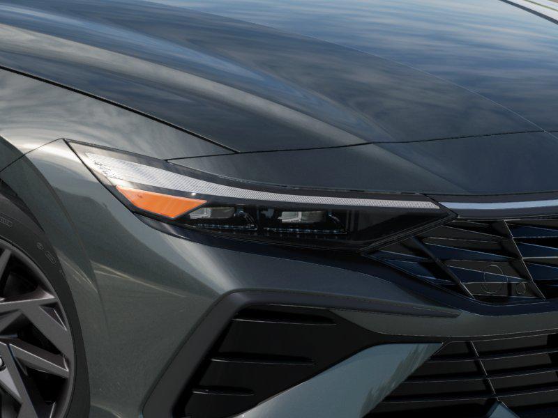 2025 Hyundai Elantra Blue SEL Sport photo 8