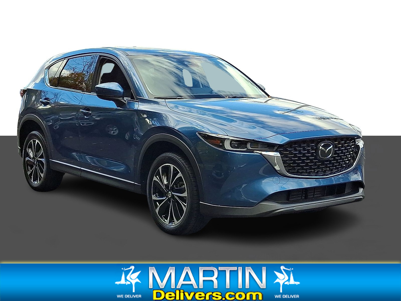 2023 Mazda CX-5 S Premium package